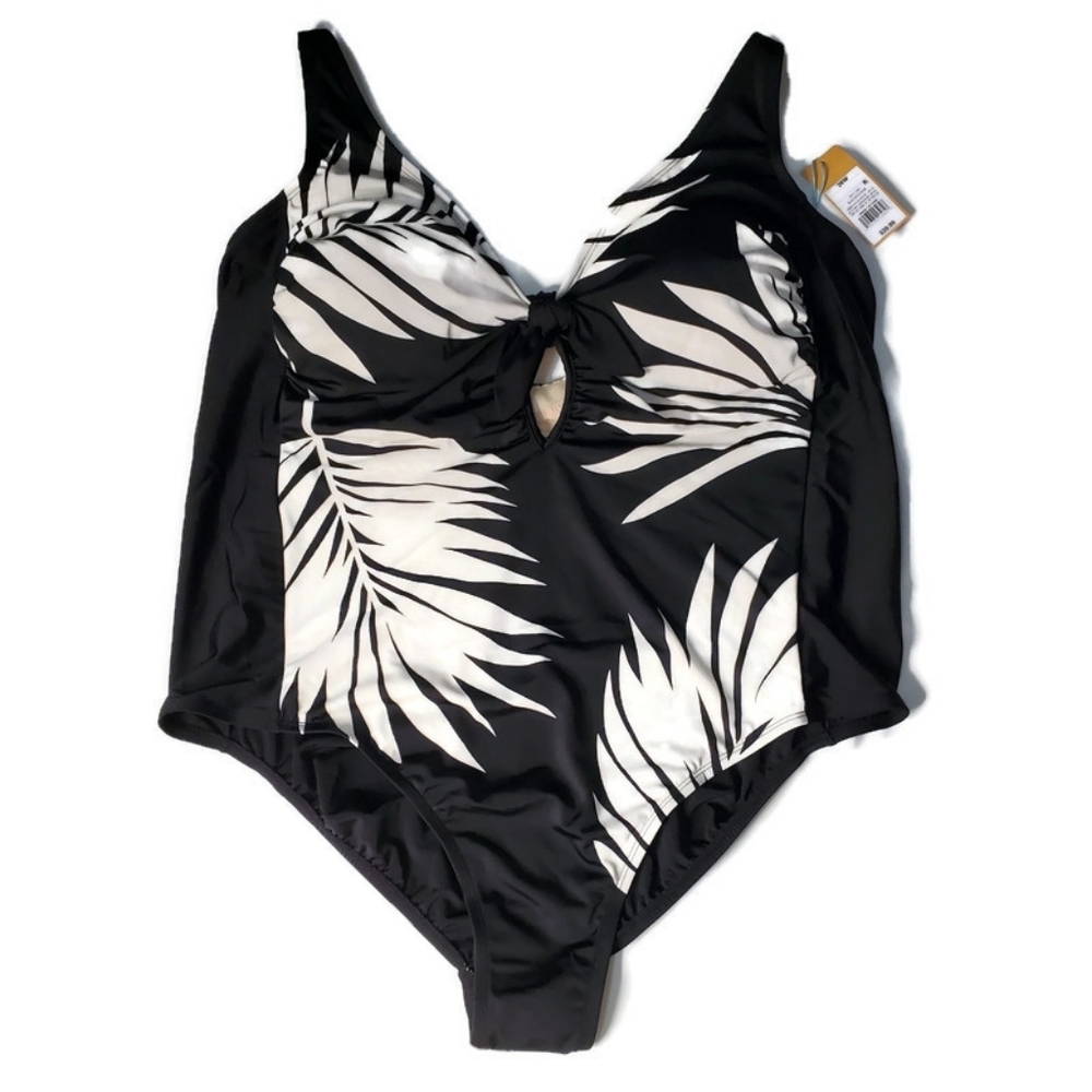 Kona Sol Plus Size 26W Swimsuit Black & White